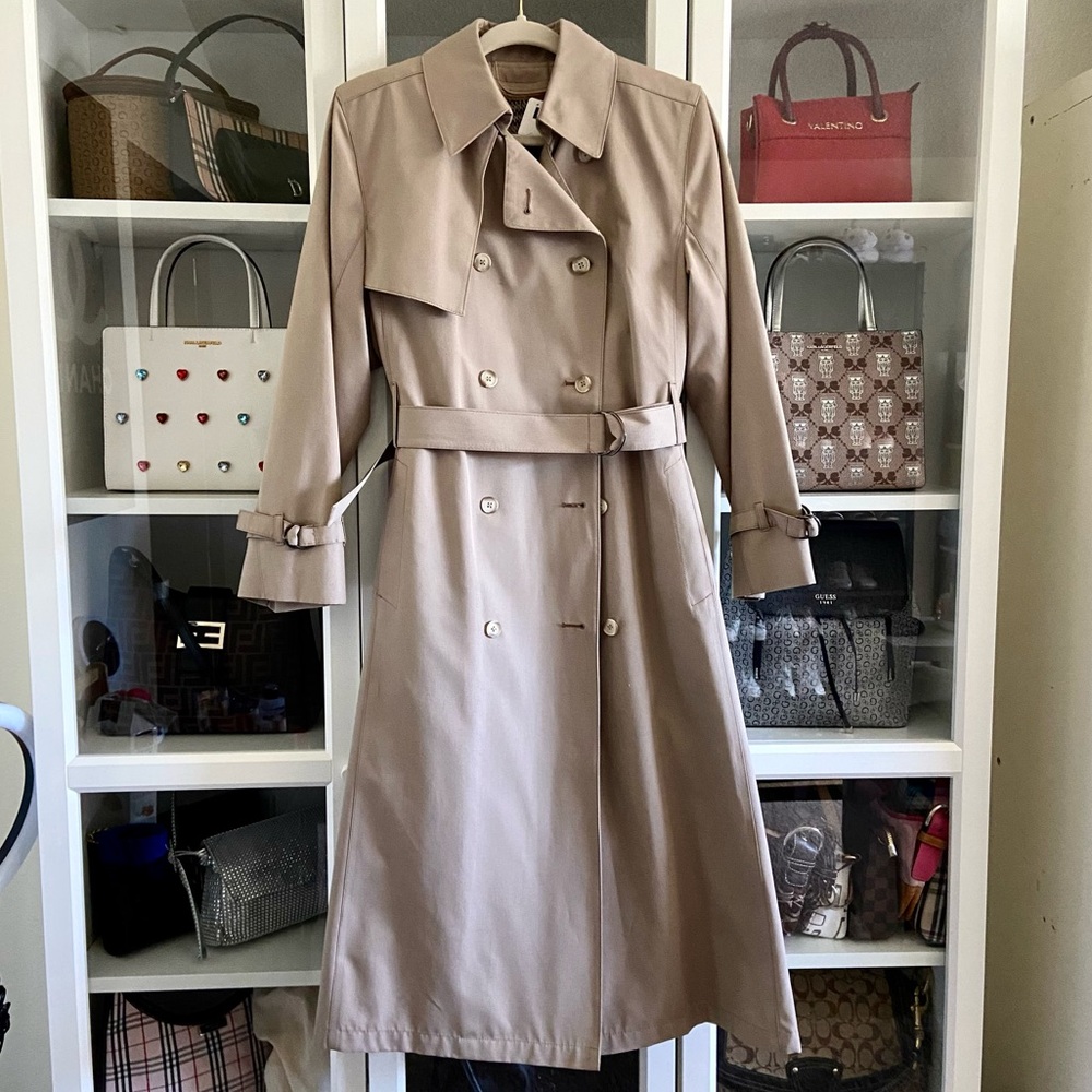 Vintage London Fog Women’s Trench Khaki Jacket with Epaulettes and Belt